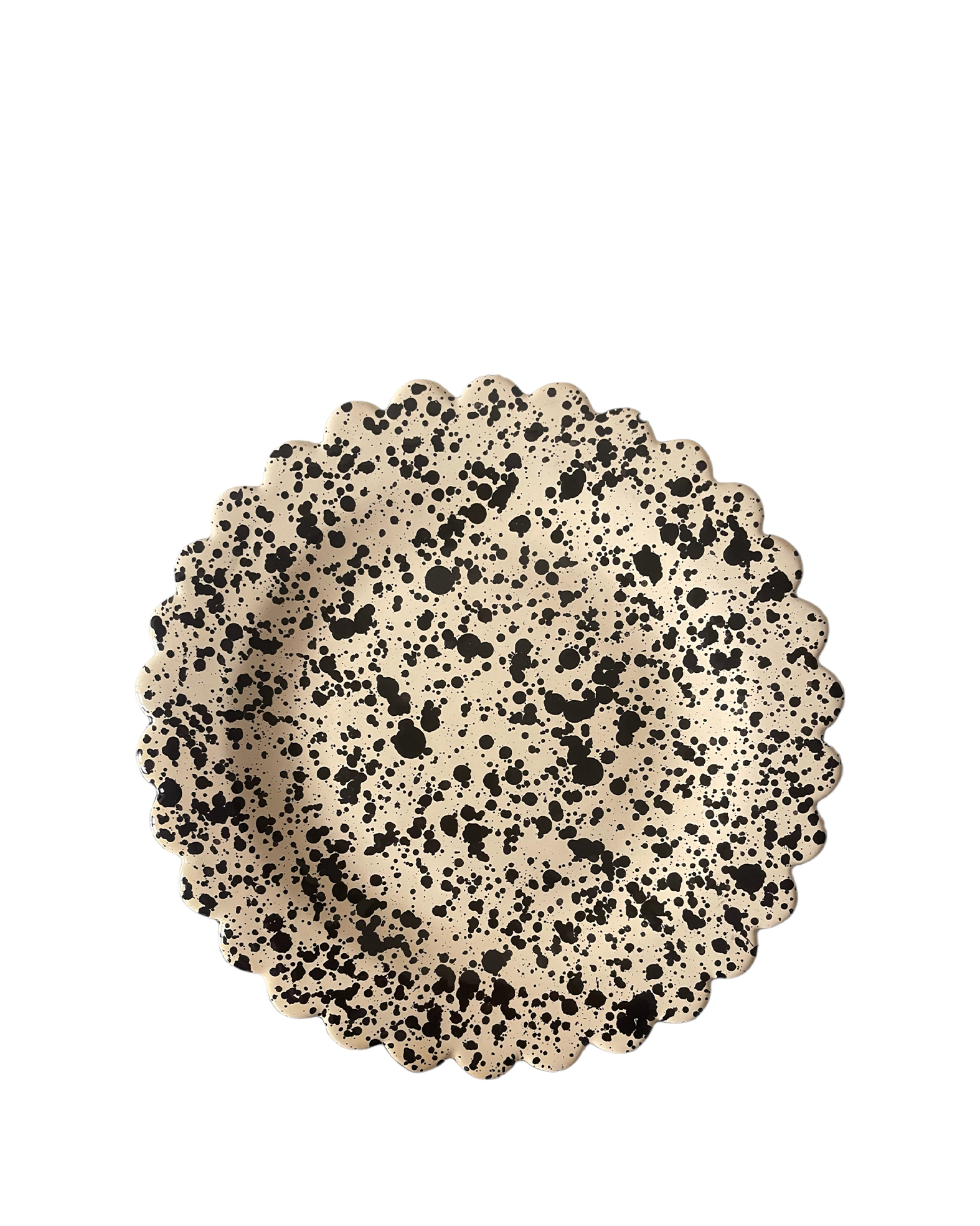 The Scalloped Dinner Plate