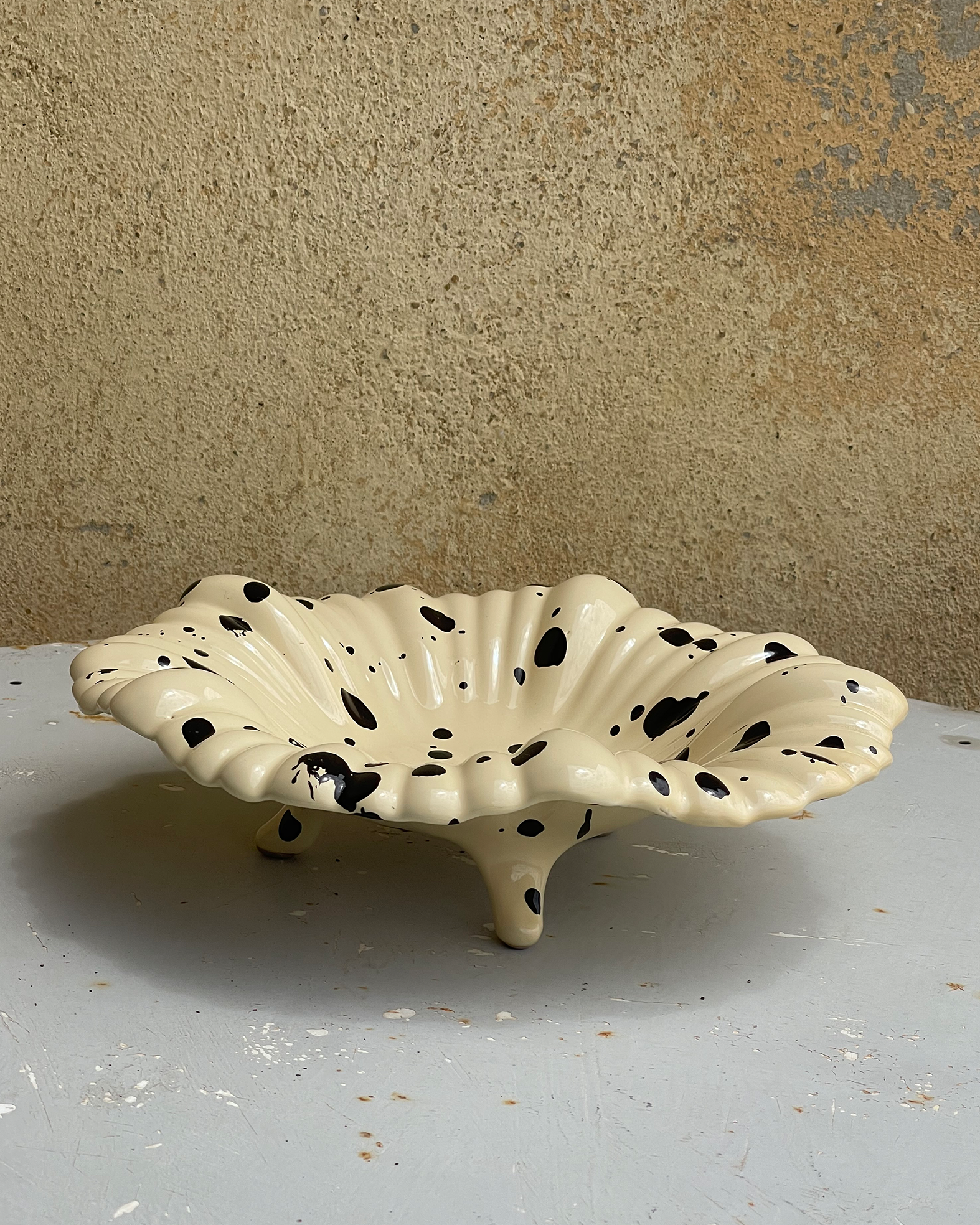 The Ribboned footed bowl