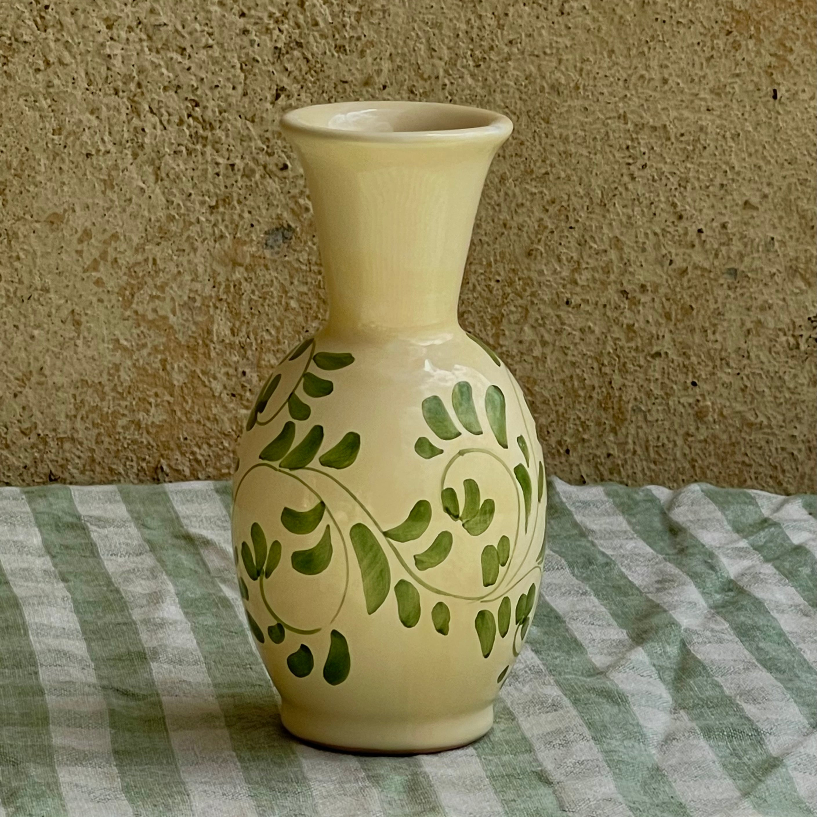 The bud Vase ‘Elia’