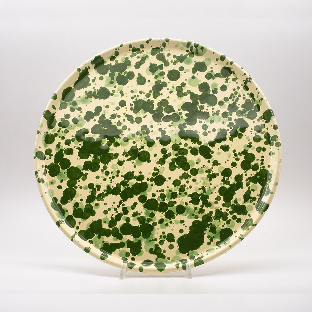 Cake plate with fine edge. Handmade & hand painted spots decoration of typical tuscan sunflower design.